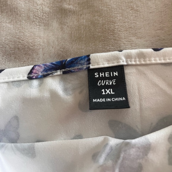 1XL Crop Top - Picture 4 of 4